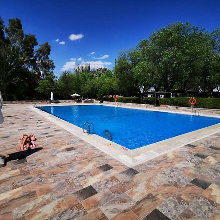 Bungalows Alpha Getafe Kültér fotó