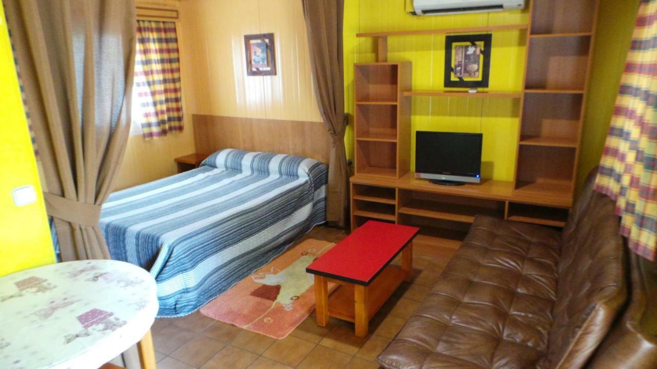 Bungalows Alpha Getafe Kültér fotó